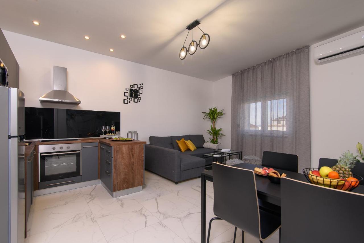 Batinic Apartments Kaštela Extérieur photo